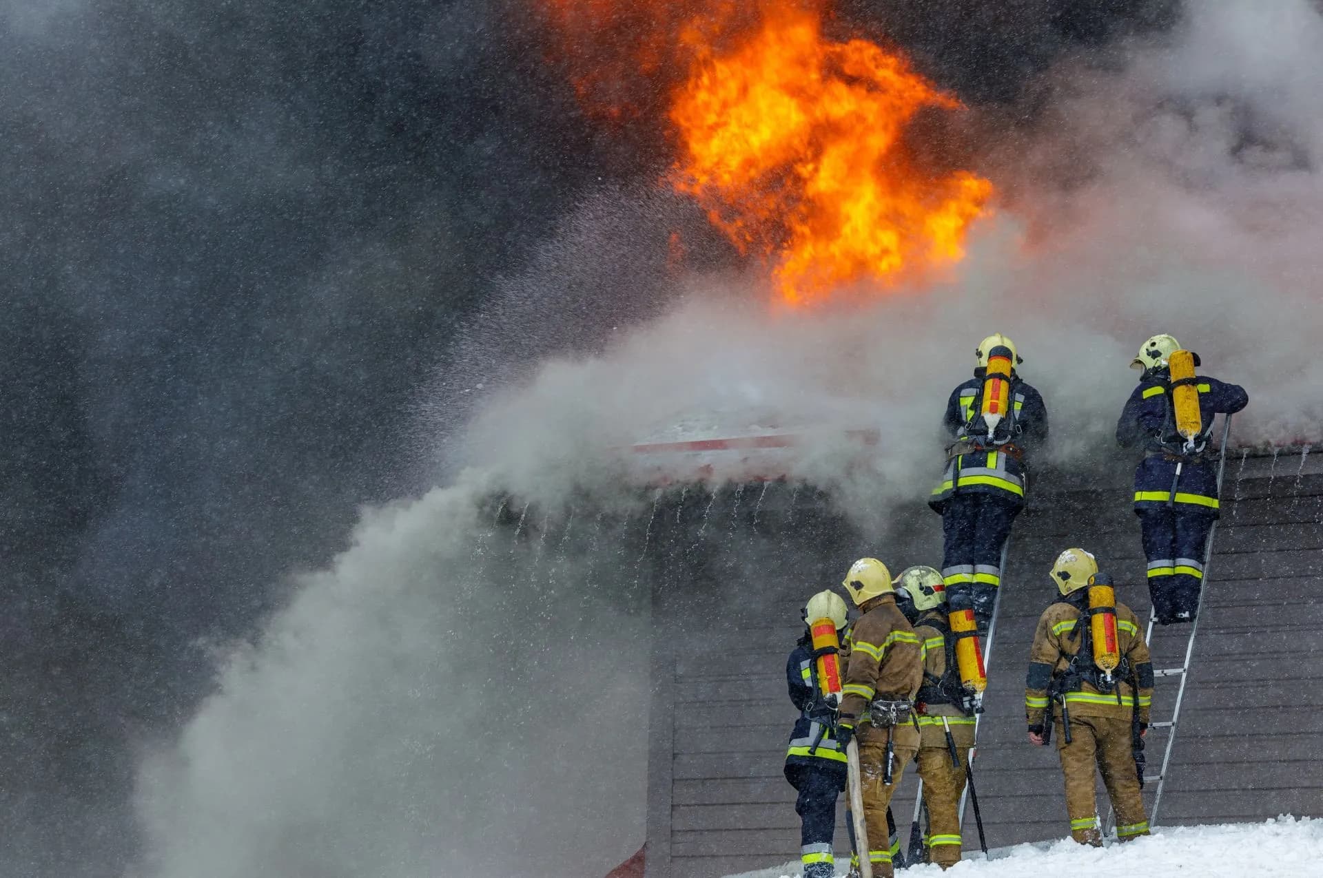 How to Get Help with Fire Insurance During Complex Claims